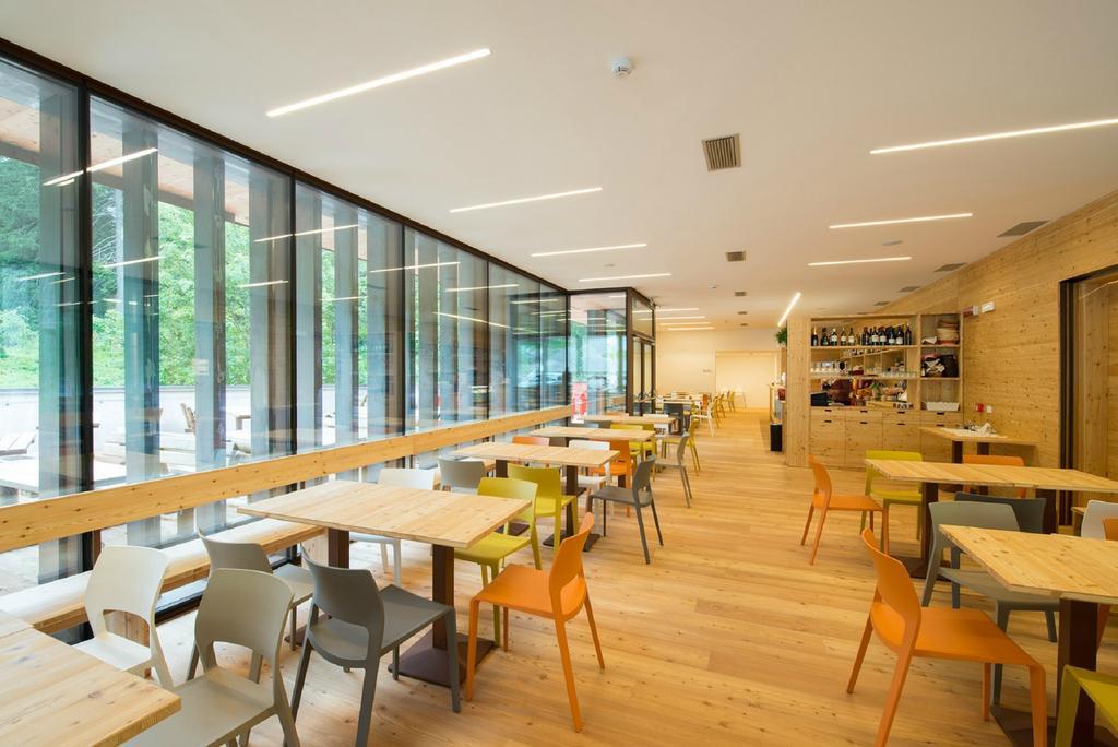 Vallesinella Hotel Restaurant Bar Мадона ди Кампильо Екстериор снимка